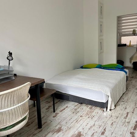 Residence Park Lovely Apartman With Private Parking Kysucke Nove Mesto Exterior foto
