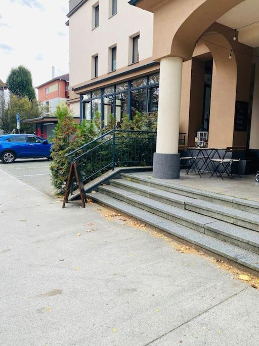 Residence Park Lovely Apartman With Private Parking Kysucke Nove Mesto Exterior foto